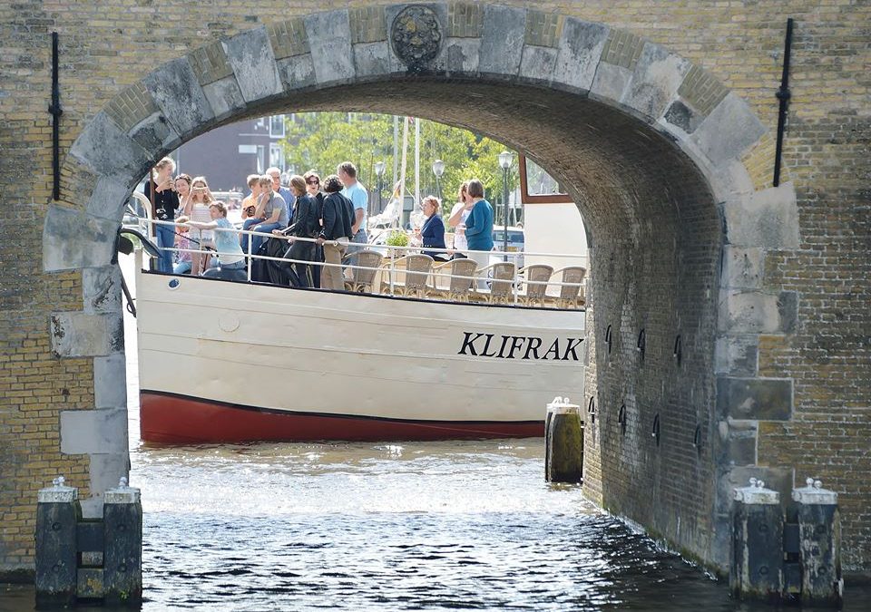 Rondvaartboot 4 augustus Grou helemaal vol